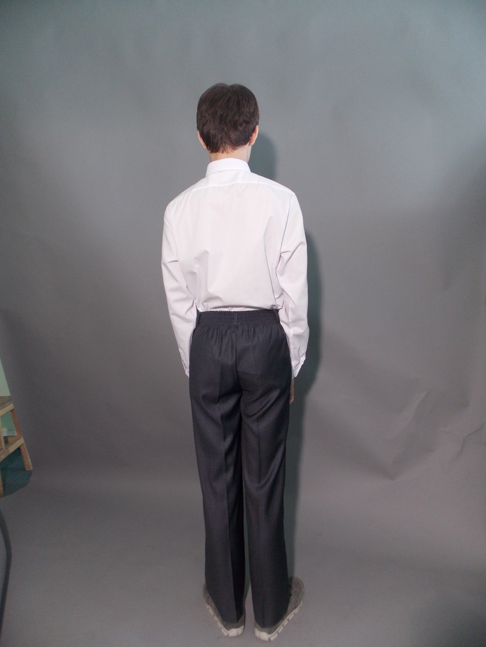 Школьные брюки на резинке д/м серый "Лидер"
